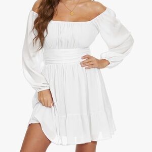 NWOT Size Small Forolav Square Neck Mini Long Sleeve Tie Back Dress